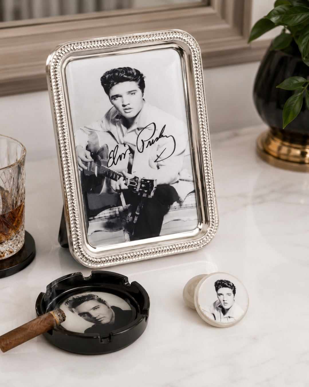 Custom Elvis Presley Tray Set — Handmade Epoxy Resin